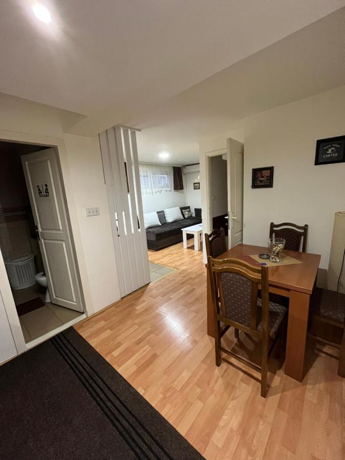 Carapan Apartment Krusevac Ngoại thất bức ảnh